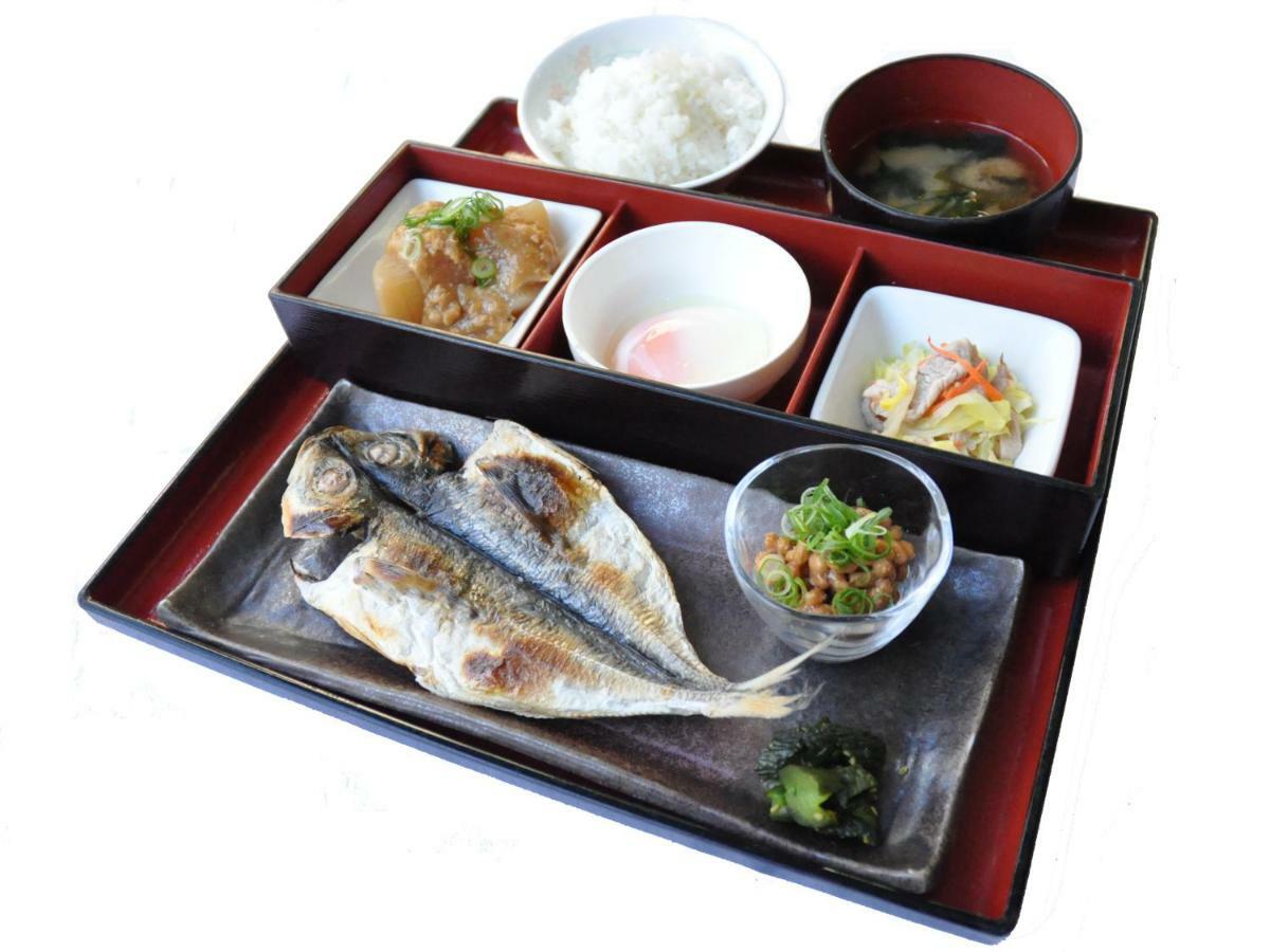 Hotel West Numazu Esterno foto
